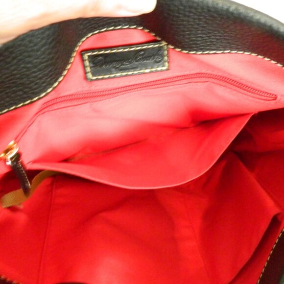 Dooney & Bourke Black Leather Pebble Grain Small Logo Lock Sac - Picture 6 of 15